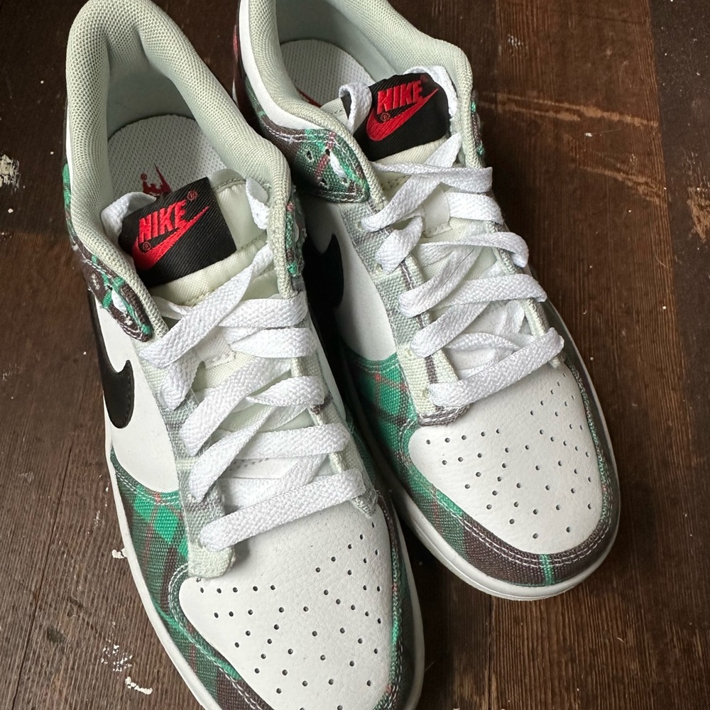 Nike dunk low Christmas